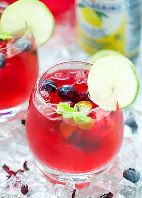 Berry Hibiskus Limonata